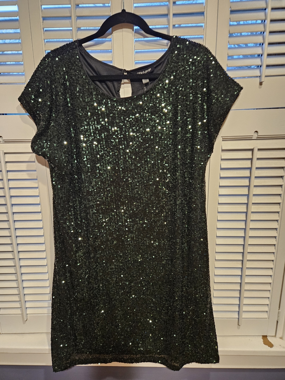 Cable & Gauge Emerald Green Sequin Shift Midi Dress